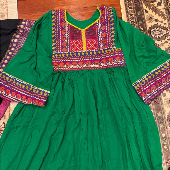 Green Embroidered Afghan Maxi Dress - Picture 2 of 3